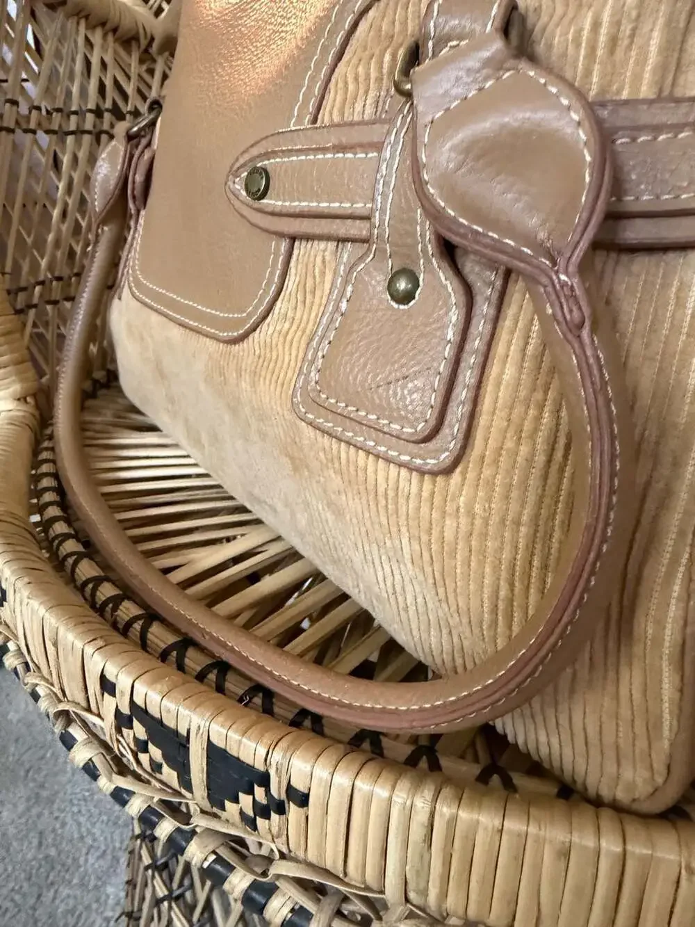 Tommy Hilfiger Vintage Y2K Tan Corduroy and Faux Leather Hobo Shoulder Handbag